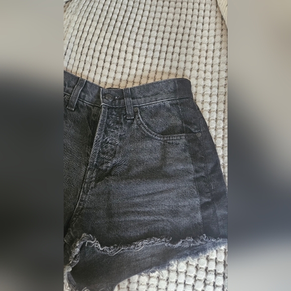 10 DEREK LAM Crosby Drew High-Rise Classic Cutoff Shorts In Washed Black.Size 24 - Picture 5 of 13